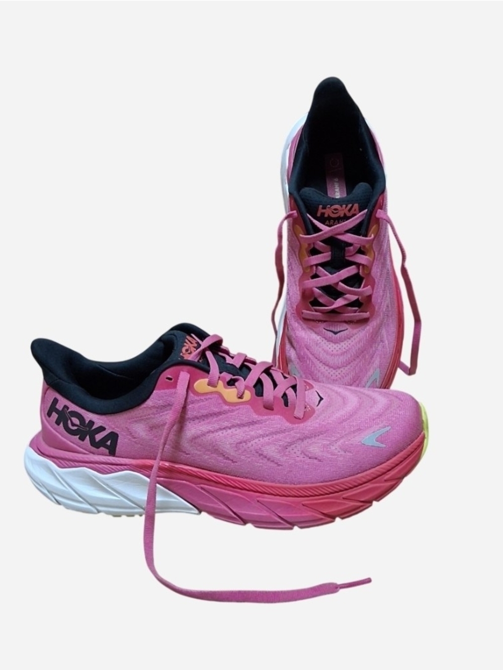 HOKA Arahi 6 Women's Pink Running Shoes